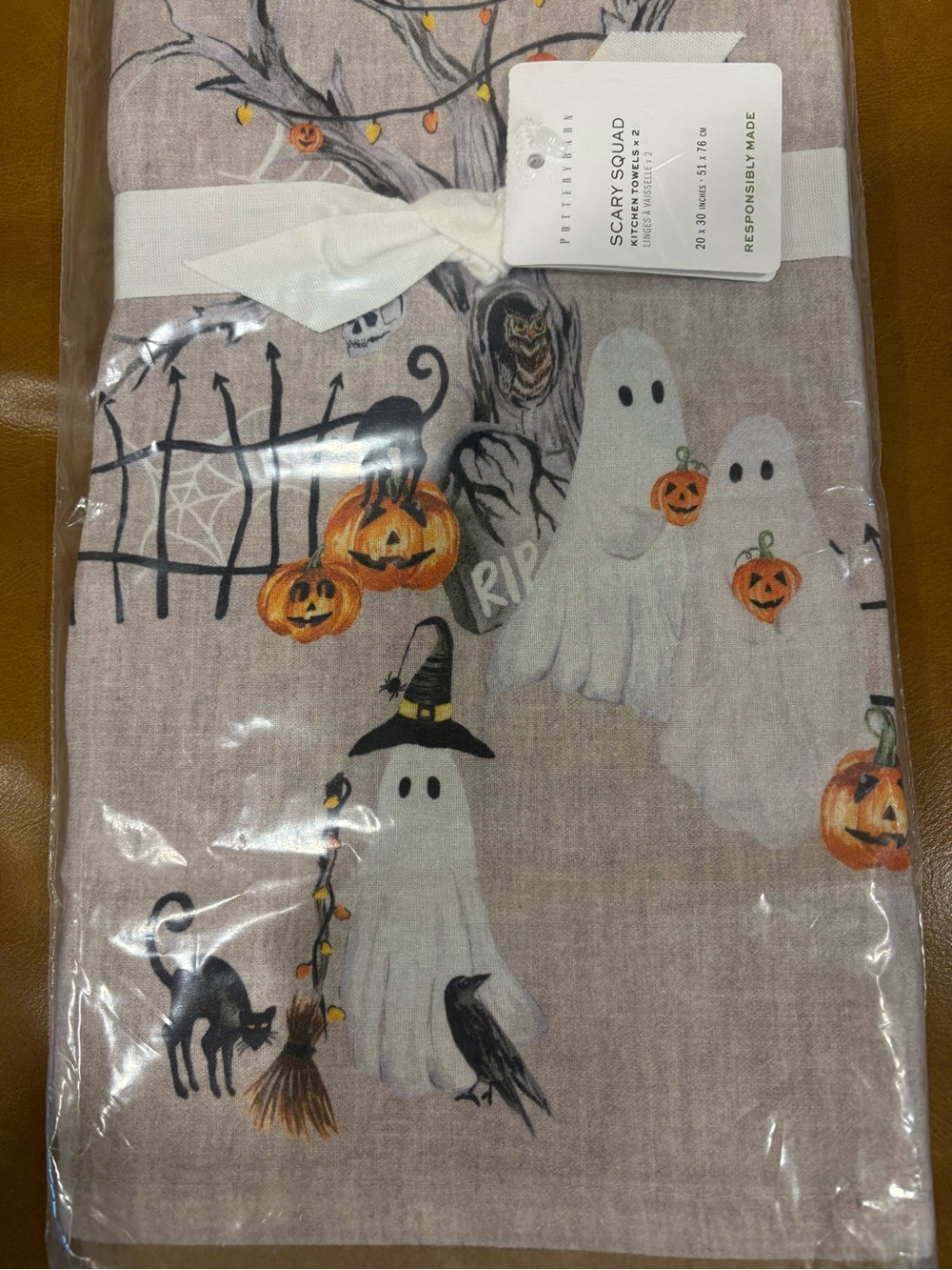 Pottery Barn Halloween Kitchen Tea - Picture 4 of 6